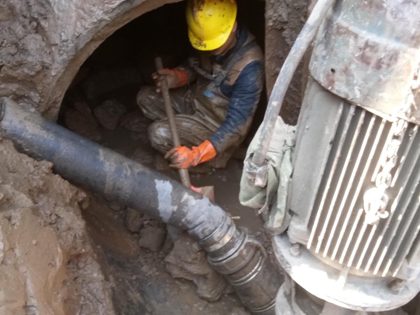 浩口原种场管道清淤