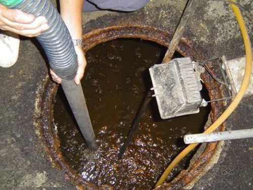 浩口原种场隔油池清理